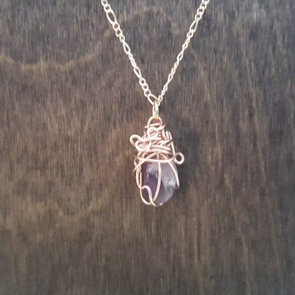 Dream Amethyst Crystal Healing Necklace - Picture 5 of 7